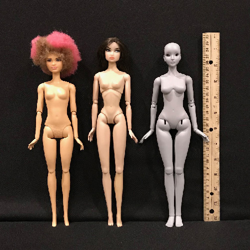 doll height pic